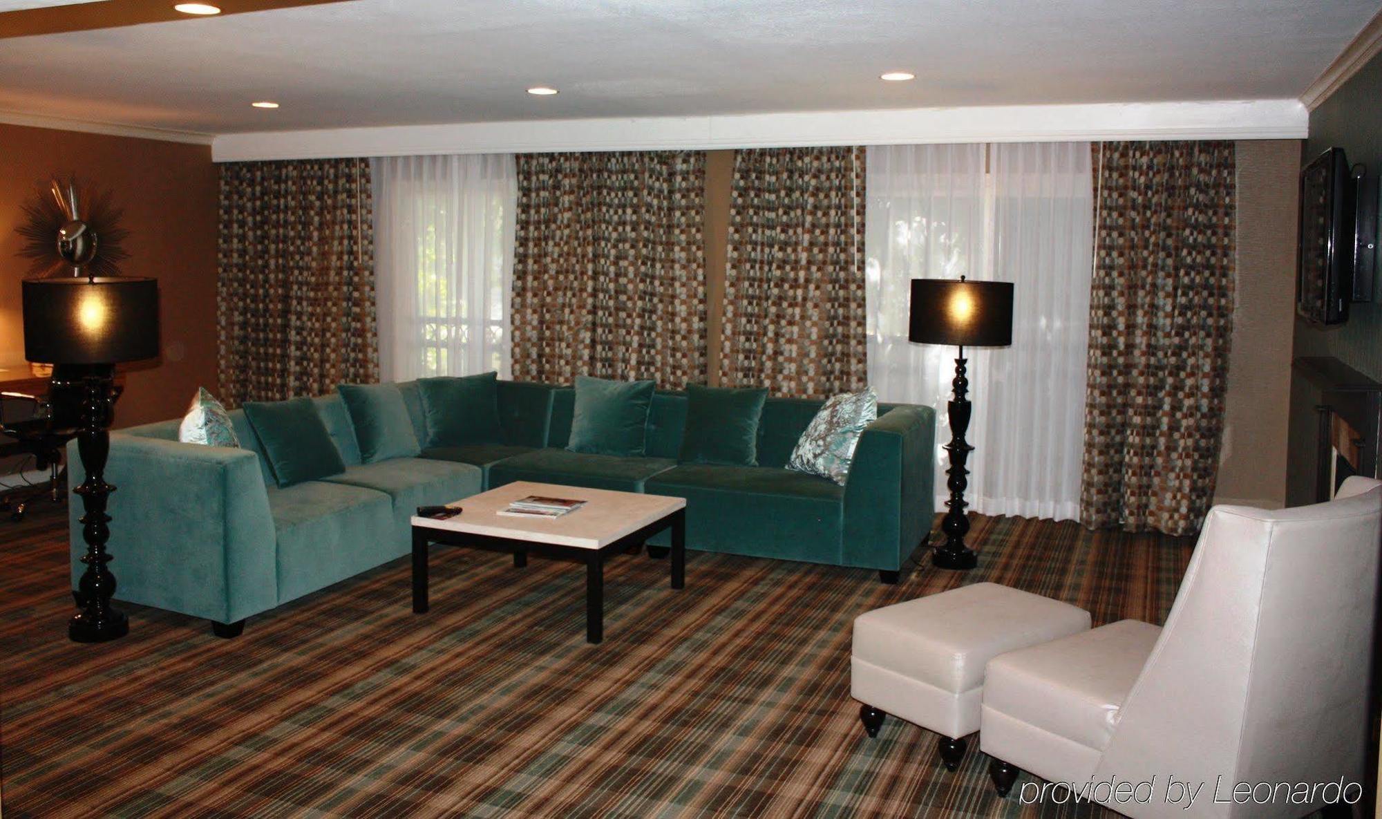 Delta By Marriott Airport Hotel