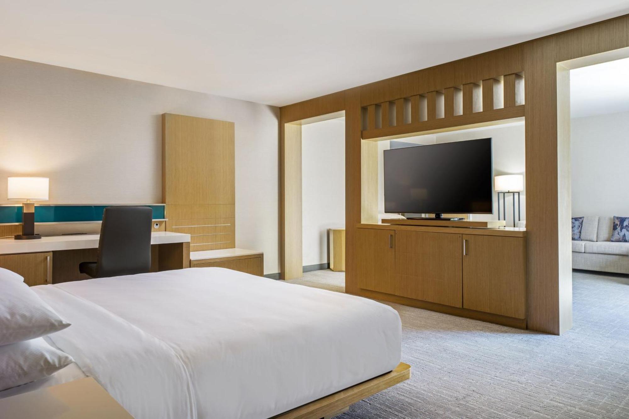 Delta By Marriott Airport Hotel 3*