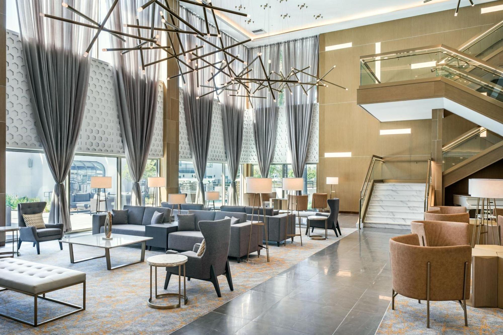Delta By Marriott Airport 3*